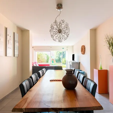 Spacious With Garden, Cleaning Included Nieuwpoort