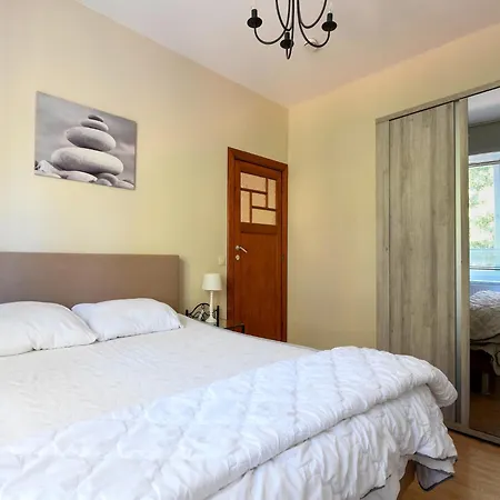 With Garden, Cleaning Included