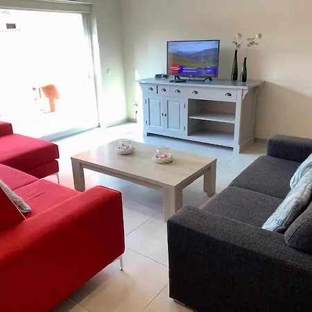 Holiday home Spacious With Garden, Cleaning Included