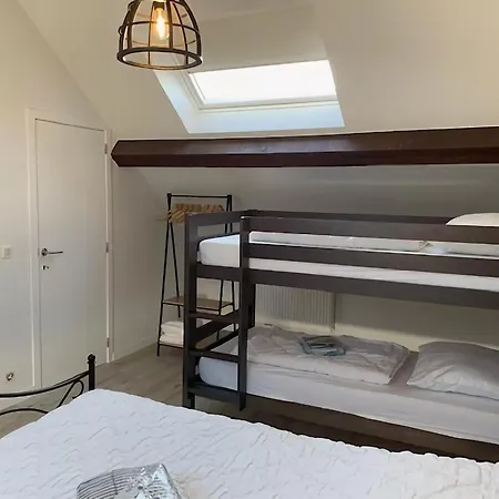 Spacious With Garden, Cleaning Included * Nieuwpoort